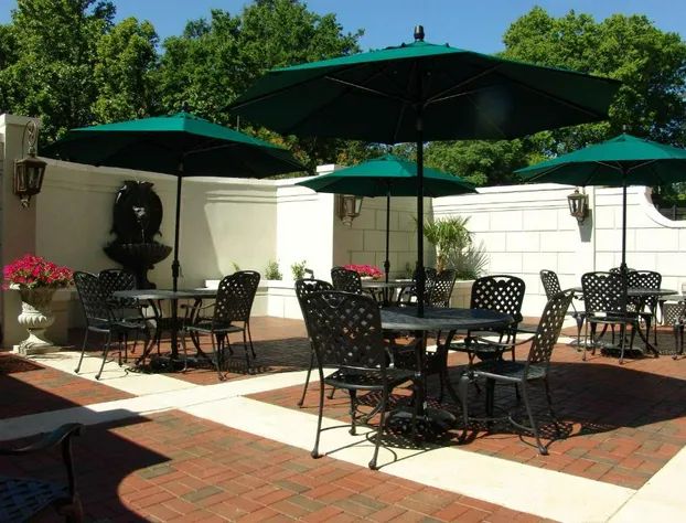 Hampton Inn & Suites Vicksburg hotel detail image 3