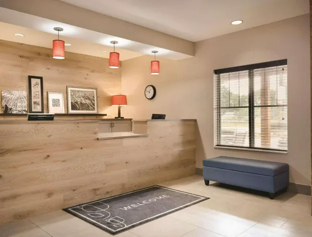 Country Inn & Suites by Radisson, Brooklyn Park - Brooklyn Center, MN hotel detail image 2