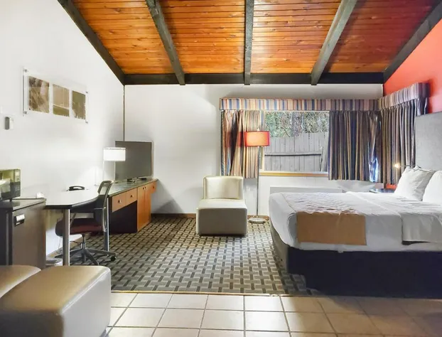 Americas Best Value Inn Hinckley hotel detail image 3
