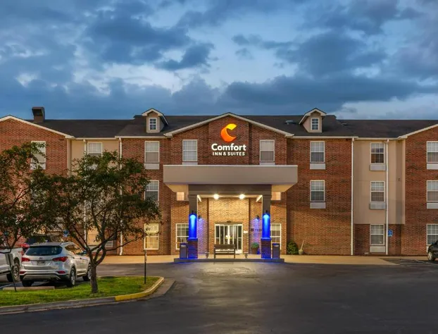 Comfort Inn & Suites Chesterfield - St. Louis hotel detail image 1