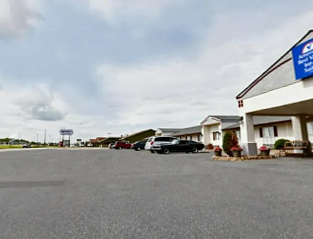 Americas Best Value Inn & Suites Thief River Falls hotel detail image 1