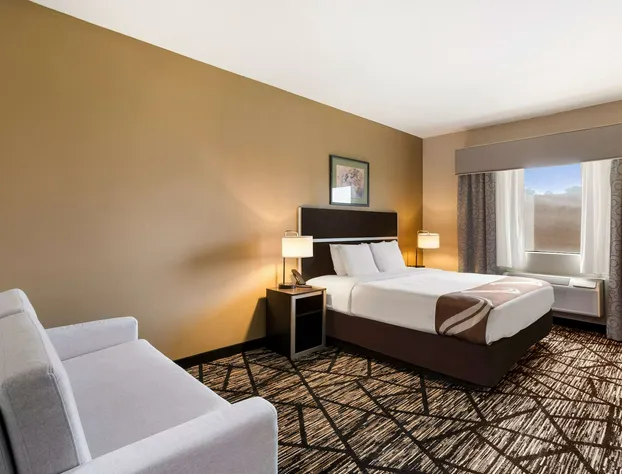 Quality Inn & Suites Pearl - Jackson hotel detail image 4