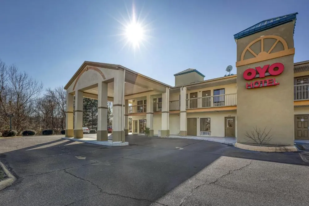 OYO Hotel Grenada West hotel hero