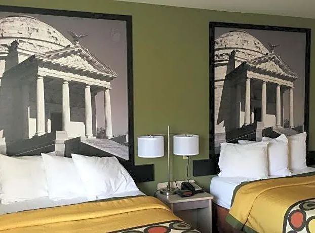 Super 8 by Wyndham Vicksburg hotel detail image 3