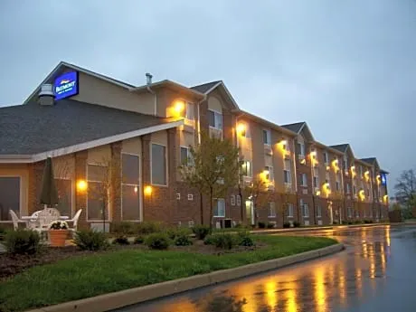 Baymont by Wyndham Rolla hotel detail image 3