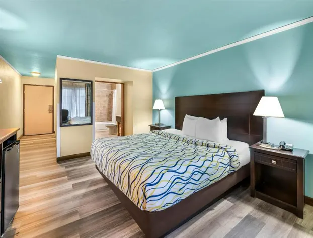 Red Lion Inn & Suites Blue Springs hotel detail image 3
