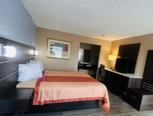Residential Suites Blue Springs by Hotel O I 70 hotel detail image 4