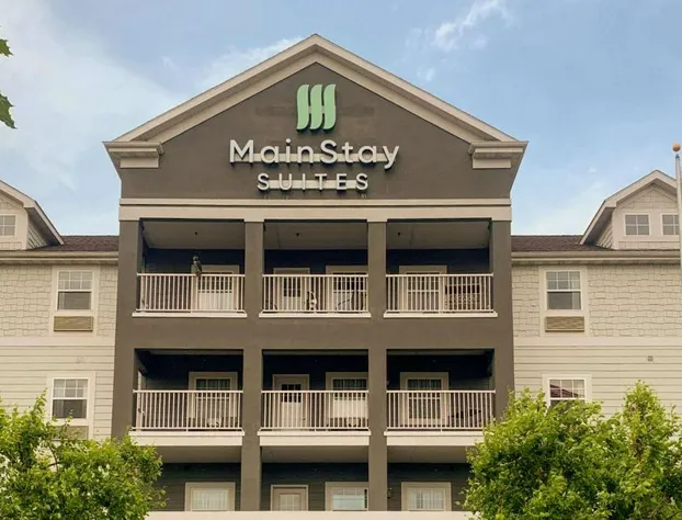 MainStay Suites St. Robert - Fort Leonard Wood hotel detail image 1