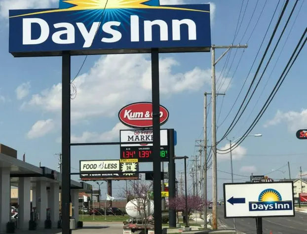 Days Inn by Wyndham Joplin hotel detail image 2