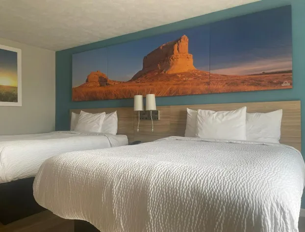 Days Inn by Wyndham Warrensburg hotel detail image 4