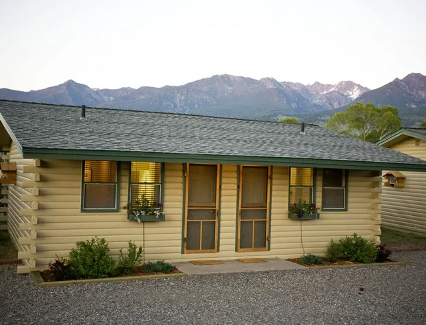Yellowstone Valley Lodge, an Ascend Collection Hotel hotel detail image 3