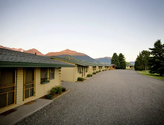 Yellowstone Valley Lodge, an Ascend Collection Hotel hotel detail image 1