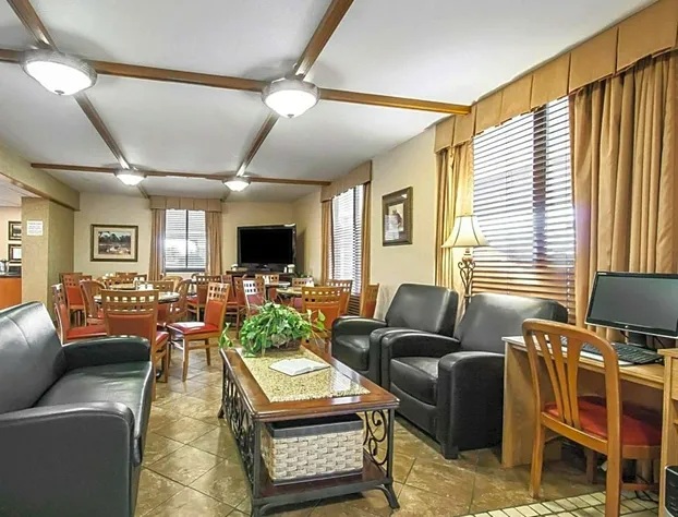 Quality Inn and Suites hotel detail image 3