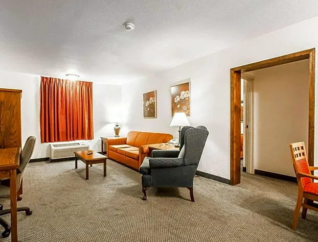 Quality Inn and Suites hotel detail image 4