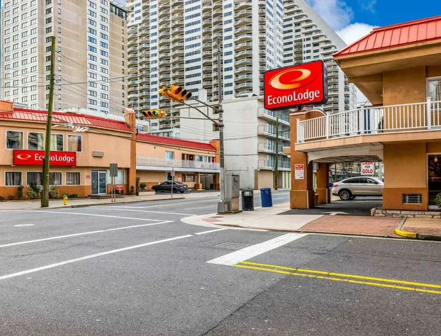 Econo Lodge Beach and Boardwalk hotel detail image 1