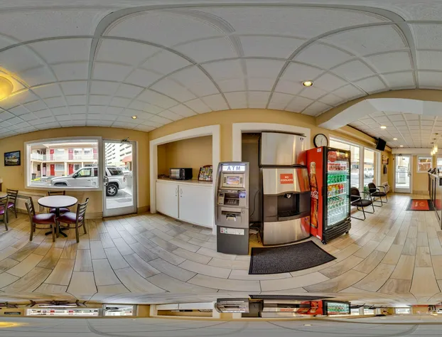 Econo Lodge Beach and Boardwalk hotel detail image 3