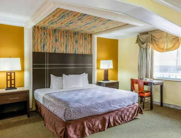 AC Lodge by Beach and Boardwalk hotel detail image 1