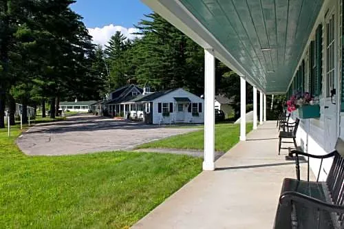 White Trellis Motel hotel detail image 2