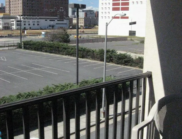 Days Inn by Wyndham Atlantic City Beachblock hotel detail image 2