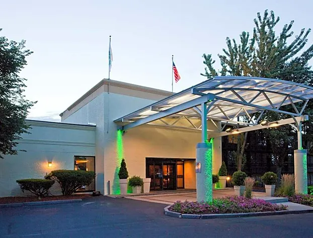 Holiday Inn Nashua, an IHG Hotel hotel detail image 1