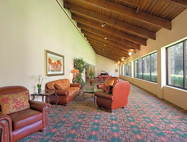 Holiday Inn Nashua, an IHG Hotel hotel detail image 4