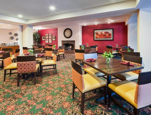 Holiday Inn Nashua, an IHG Hotel hotel detail image 4