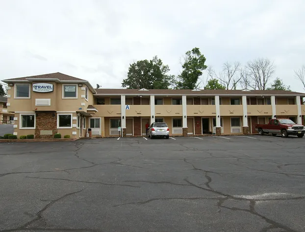 Travel Inn & Suites hotel detail image 2