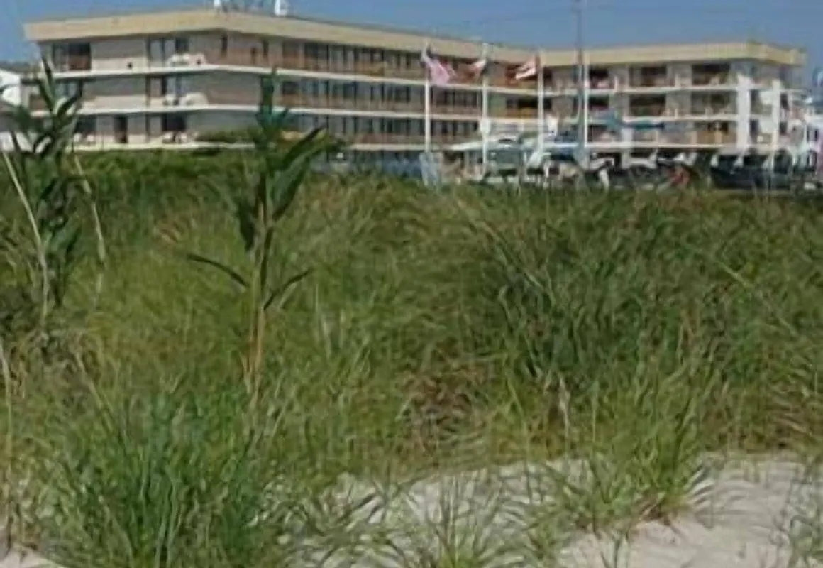 Roman Holiday Motel hotel hero