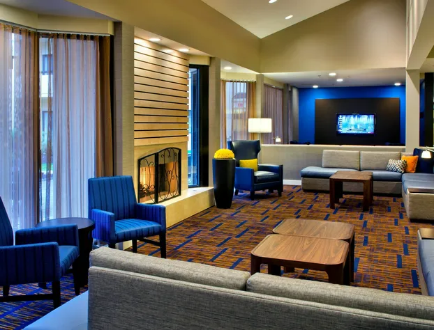 Courtyard Syracuse Carrier Circle hotel detail image 2