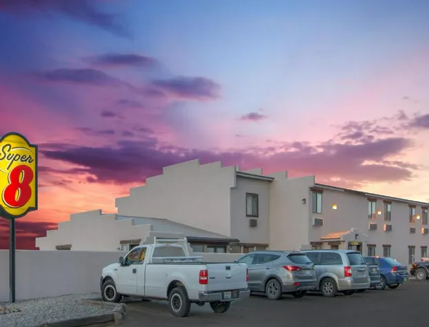 Super 8 by Wyndham Taos hotel detail image 2