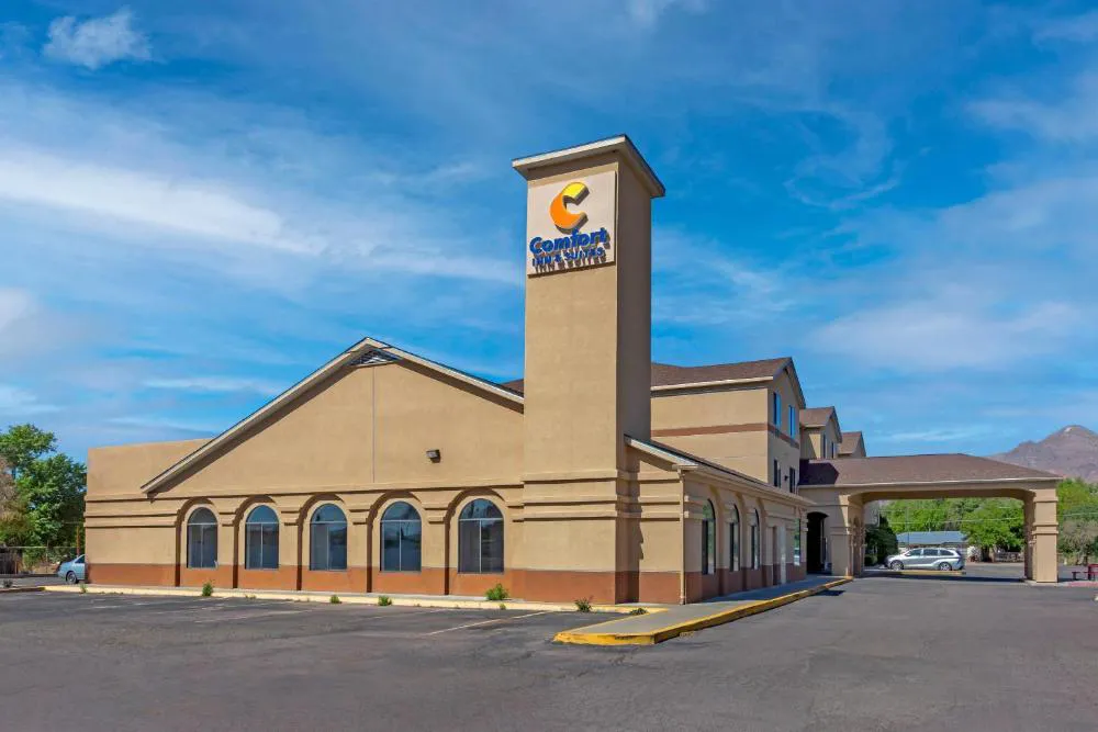 Comfort Inn & Suites Socorro hotel hero