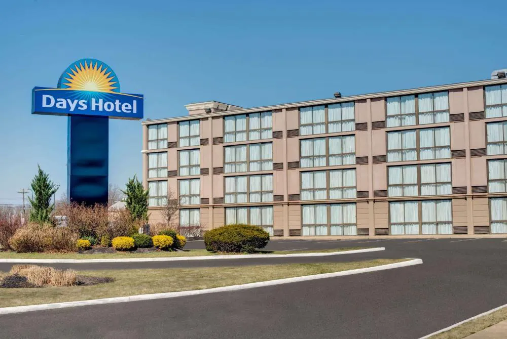 Days Hotel by Wyndham Toms River Jersey Shore hotel hero