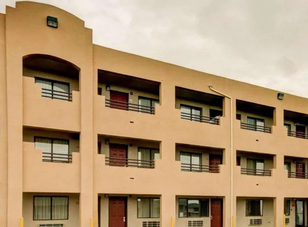 Econo Lodge Albuquerque East hotel detail image 4