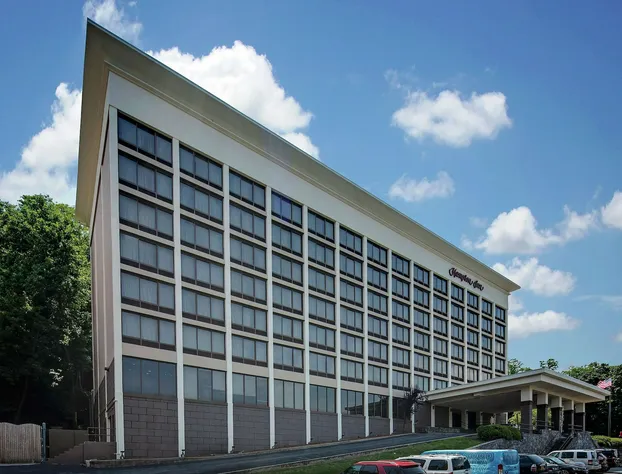 Hampton Inn White Plains/Tarrytown hotel detail image 1