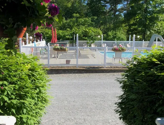 Lyn Aire Motel hotel detail image 2