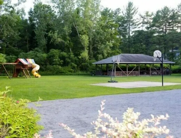 Lyn Aire Motel hotel detail image 3