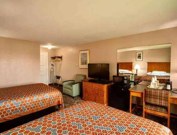 Budget Inn - Syracuse Airport hotel detail image 3