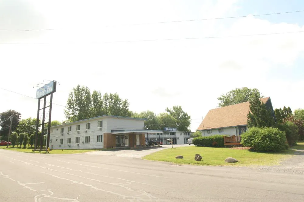 Budget Inn - Syracuse Airport hotel hero