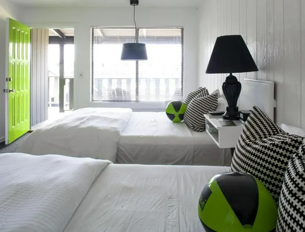 Sole East Beach hotel detail image 3