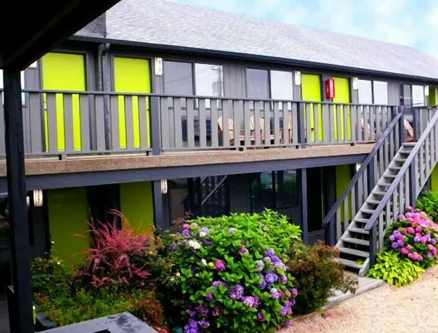 Sole East Beach hotel detail image 4