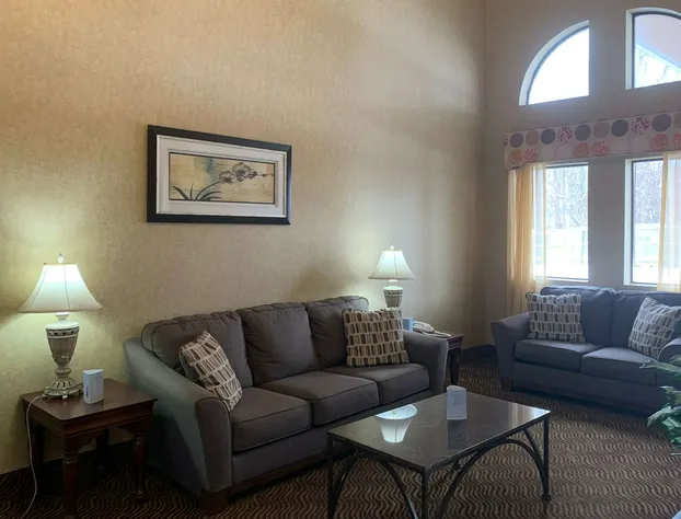 Super 8 by Wyndham Liverpool/Clay/Syracuse Area hotel detail image 3