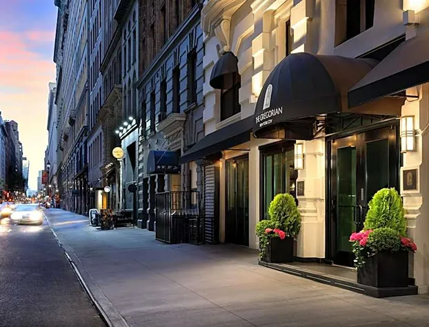 The Gregorian hotel detail image 4