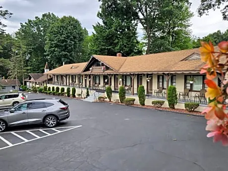 Alpenhaus Motel hotel detail image 1