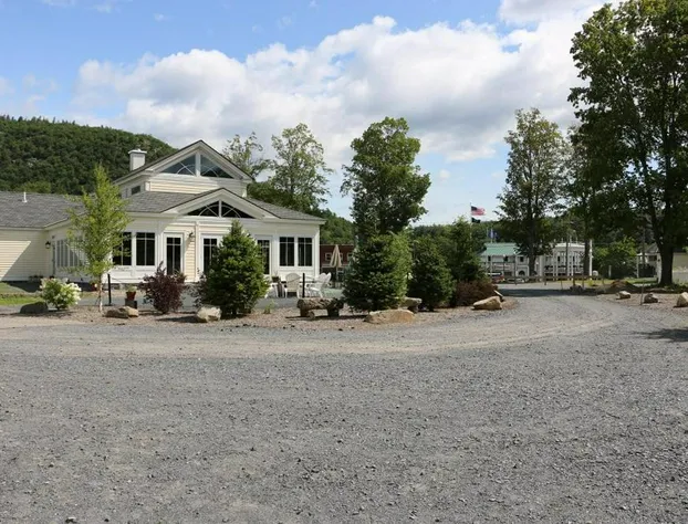 The Bond 1786 Inn hotel detail image 2