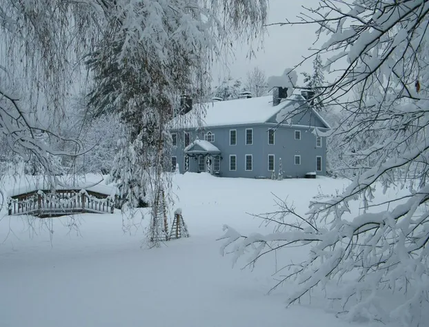 The Bond 1786 Inn hotel detail image 4