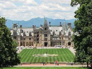 Days Inn by Wyndham Asheville Downtown North hotel detail image 1