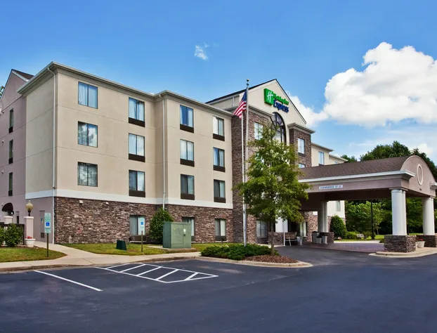 Holiday Inn Express Apex - Raleigh by IHG hotel detail image 2