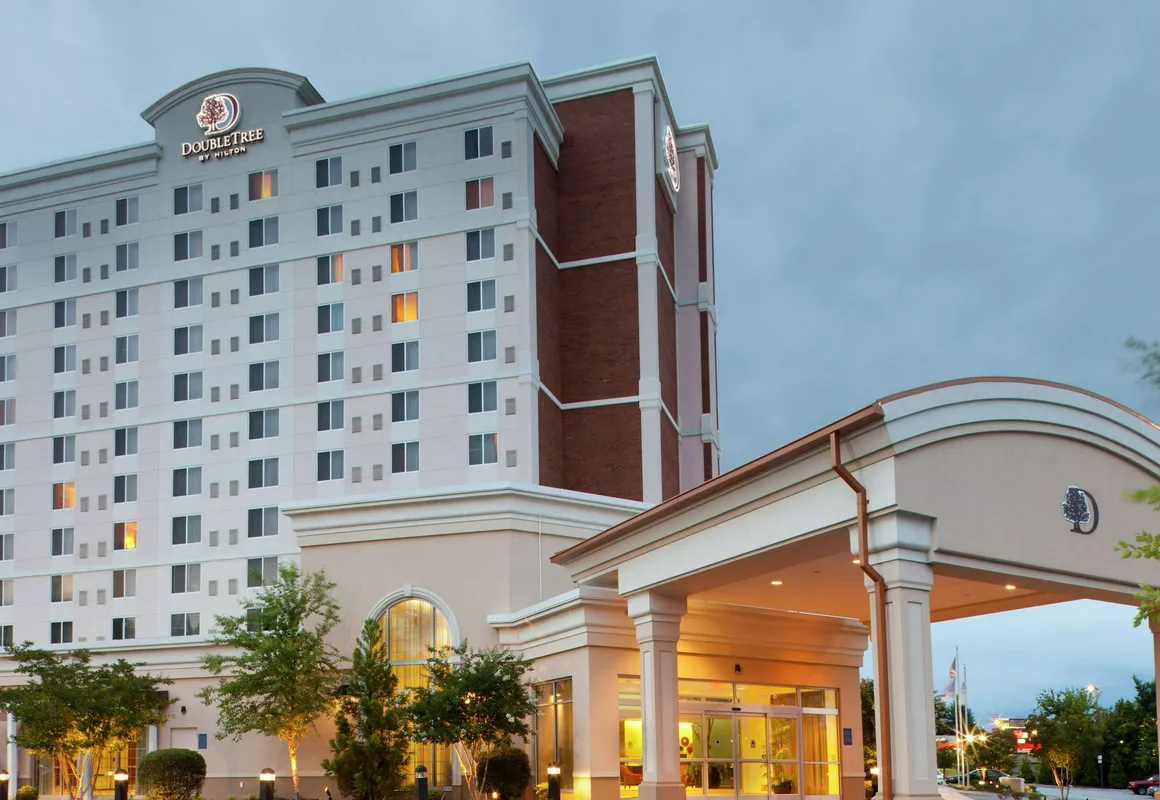 DoubleTree by Hilton Greensboro hotel hero