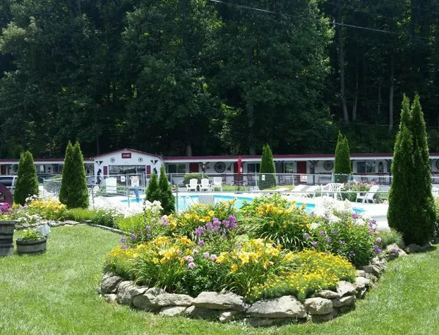 A Holiday Motel hotel detail image 4