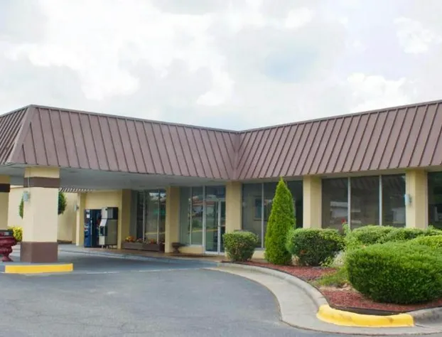 Rodeway Inn Monroe hotel detail image 3